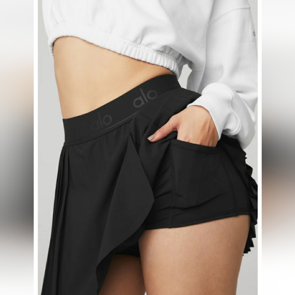 ALO Yoga Aces Tennis Skirt